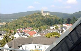 Voll ausgestattetes Penthouse-Zimmer mit Bad